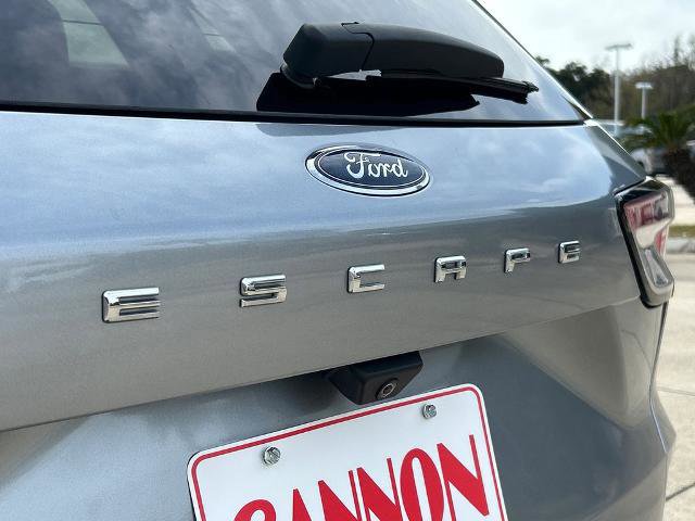 Certified 2022 Ford Escape SE w/ SE Sport Appearance Package image 10