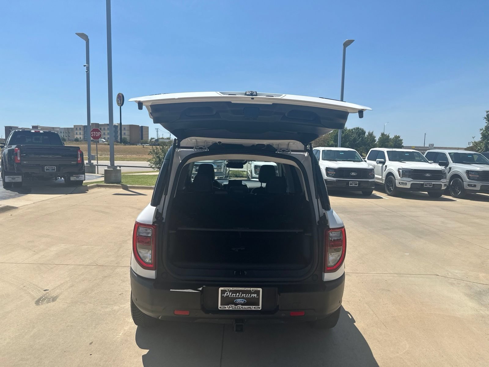 Certified 2022 Ford Bronco Sport Outer Banks w/ Tech Package AWD/4WD image 5