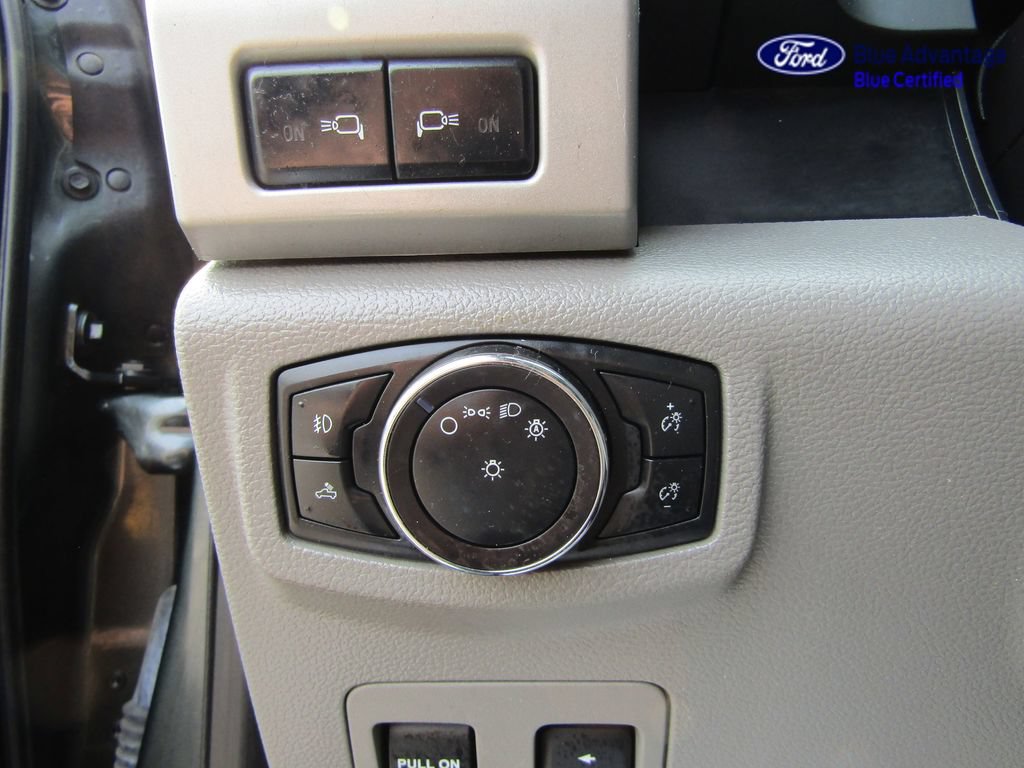 Certified 2018 Ford F150 Lariat w/ Equipment Group 502A Luxury AWD/4WD image 33