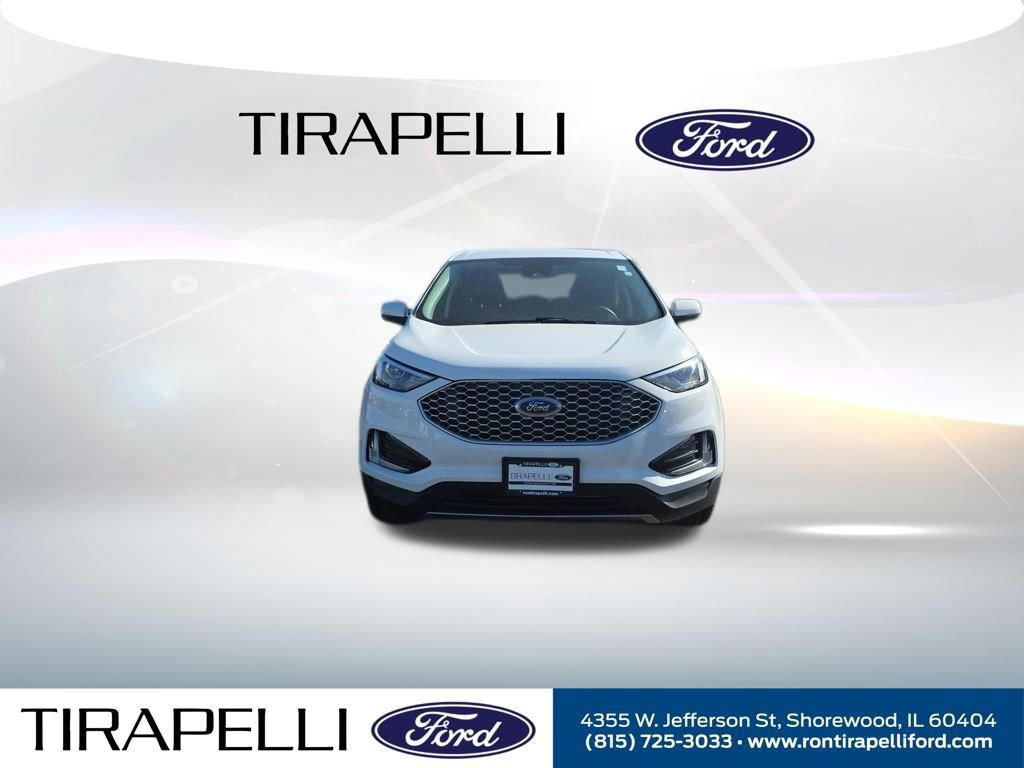 Certified 2023 Ford Edge SEL w/ Convenience Package AWD/4WD image 8