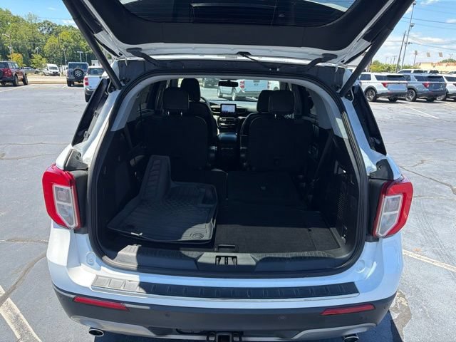 Certified 2021 Ford Explorer Limited w/ Equipment Group 301A AWD/4WD image 12