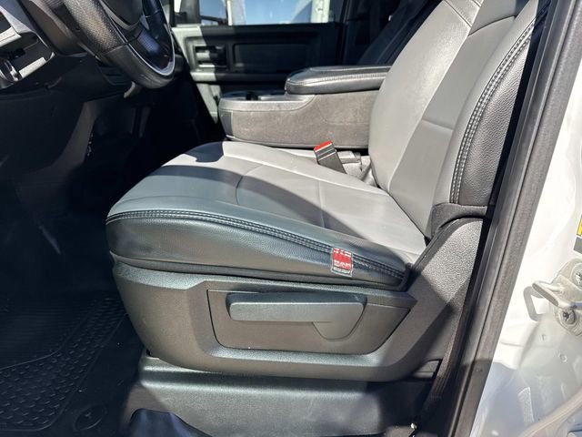 Used 2023 RAM 4500 Tradesman w/ Chrome Appearance Group image 15