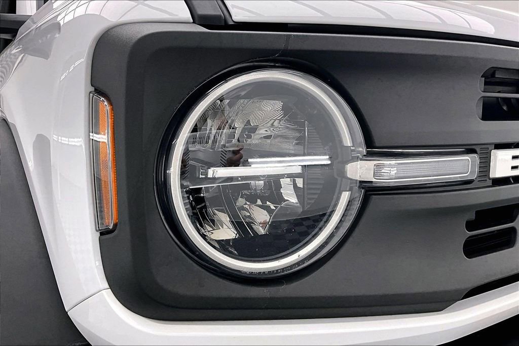 Certified 2023 Ford Bronco Black Diamond image 29