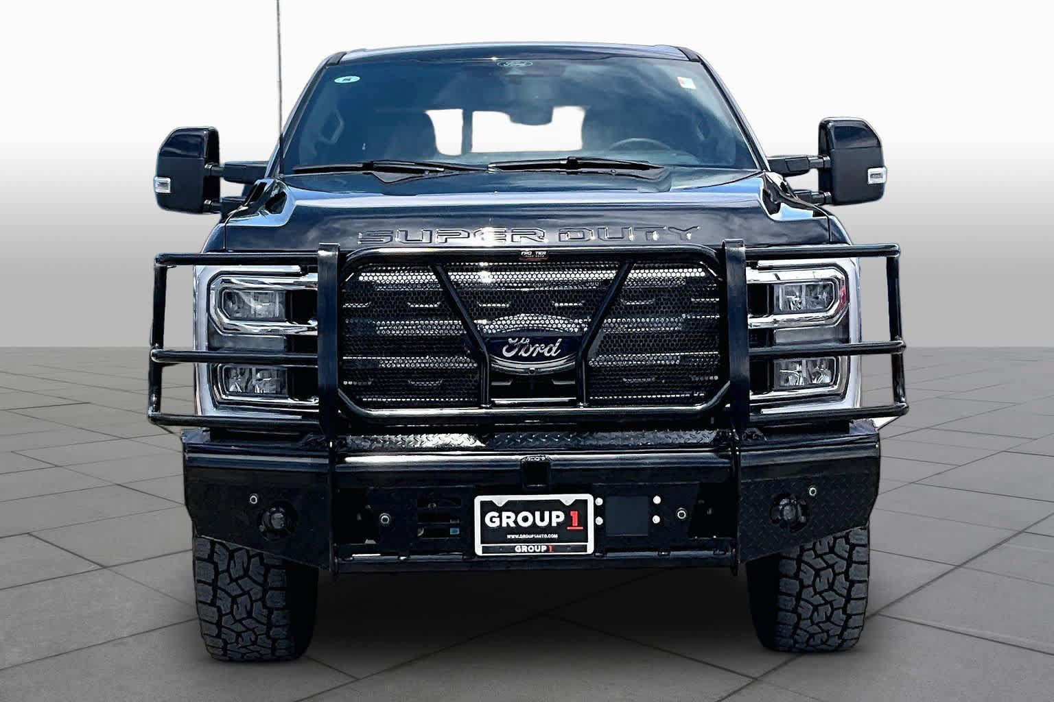 Certified 2024 Ford F250 King Ranch w/ FX4 Off-Road Package AWD/4WD image 4