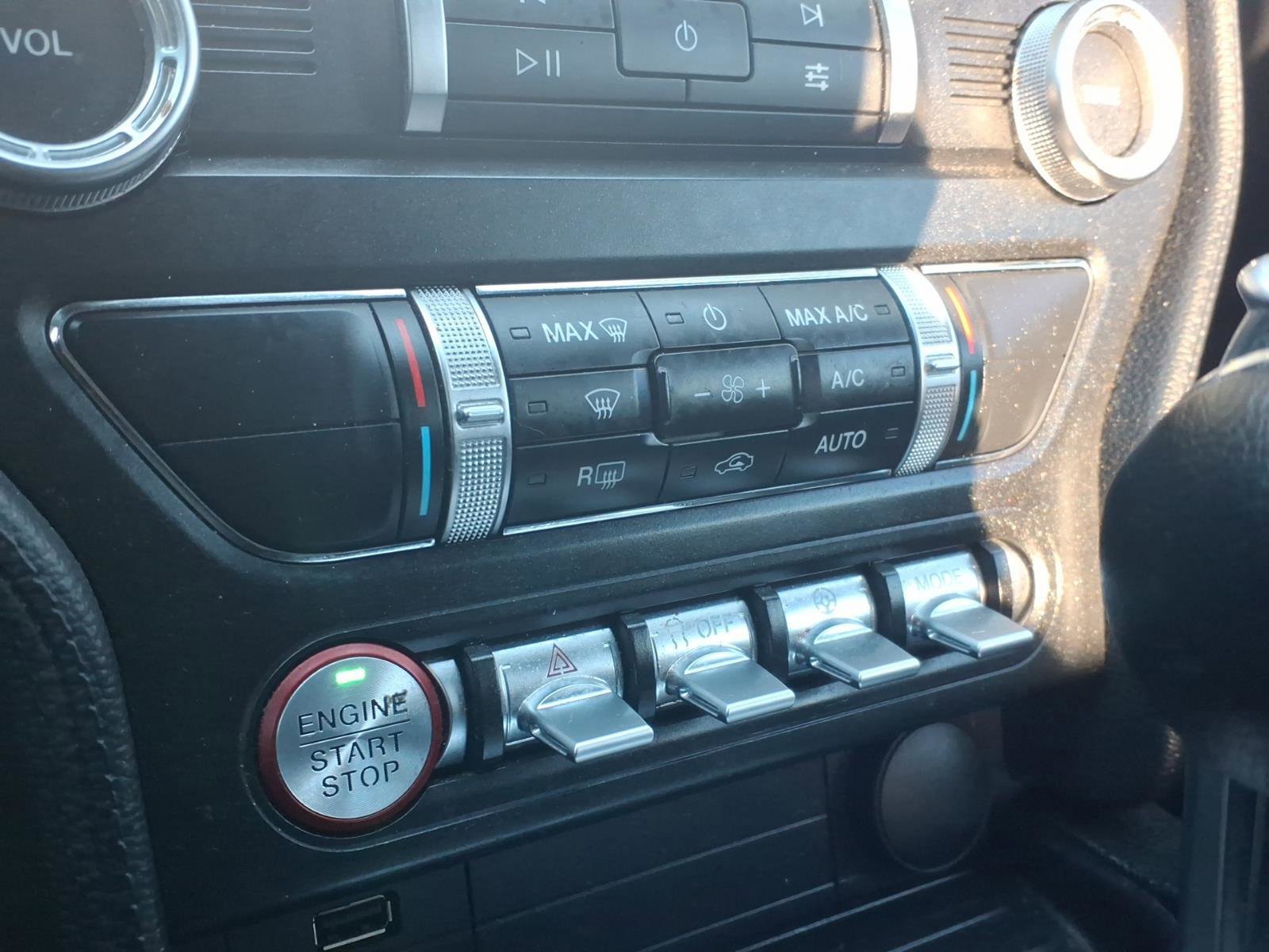 Certified 2019 Ford Mustang Coupe w/ Equipment Group 101A image 21