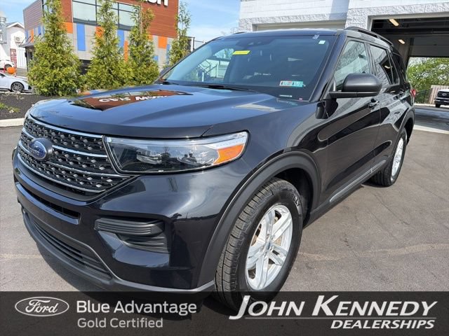 Certified 2022 Ford Explorer XLT AWD/4WD image 1