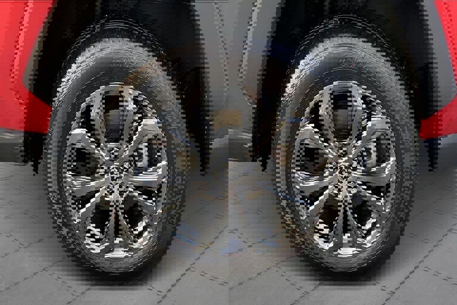 Used 2022 Toyota RAV4 Limited image 13