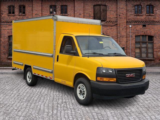 Used 2021 GMC Savana 3500 w/ Power Convenience Package RWD image 3