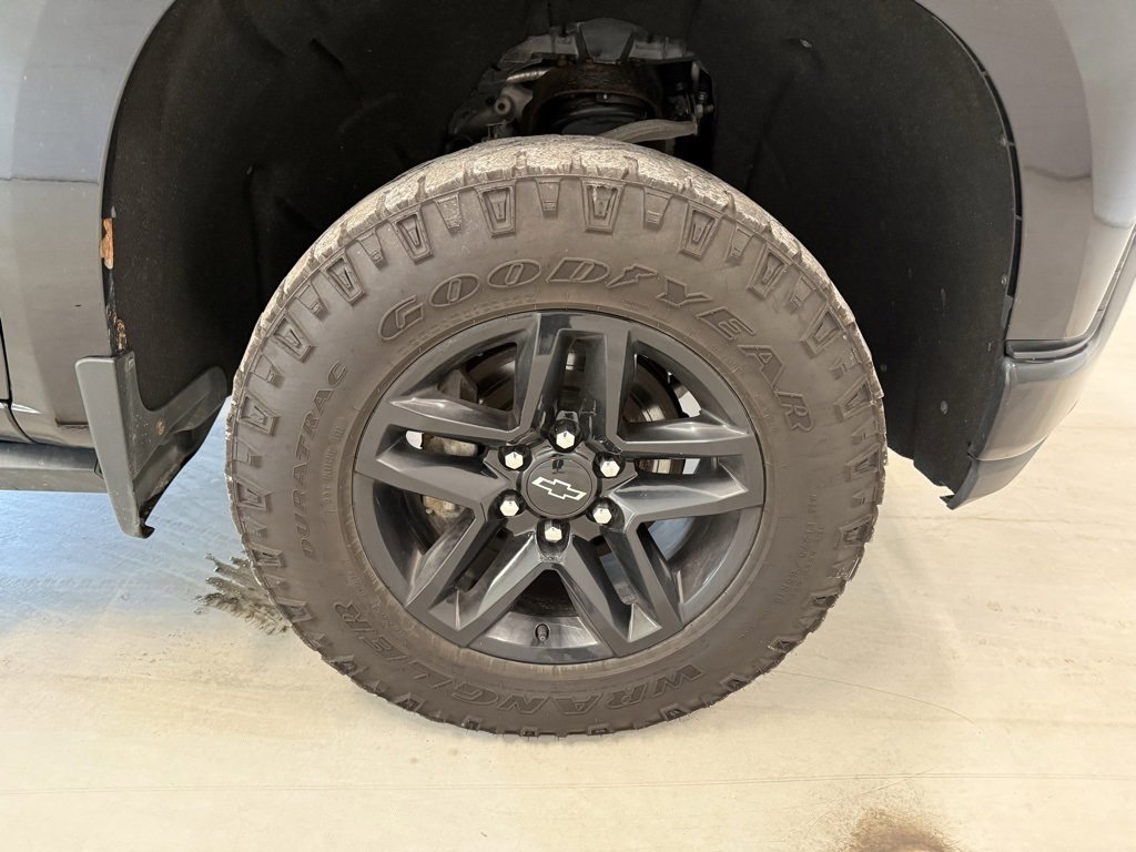 Used 2019 Chevrolet Silverado 1500 LT Trail Boss image 13