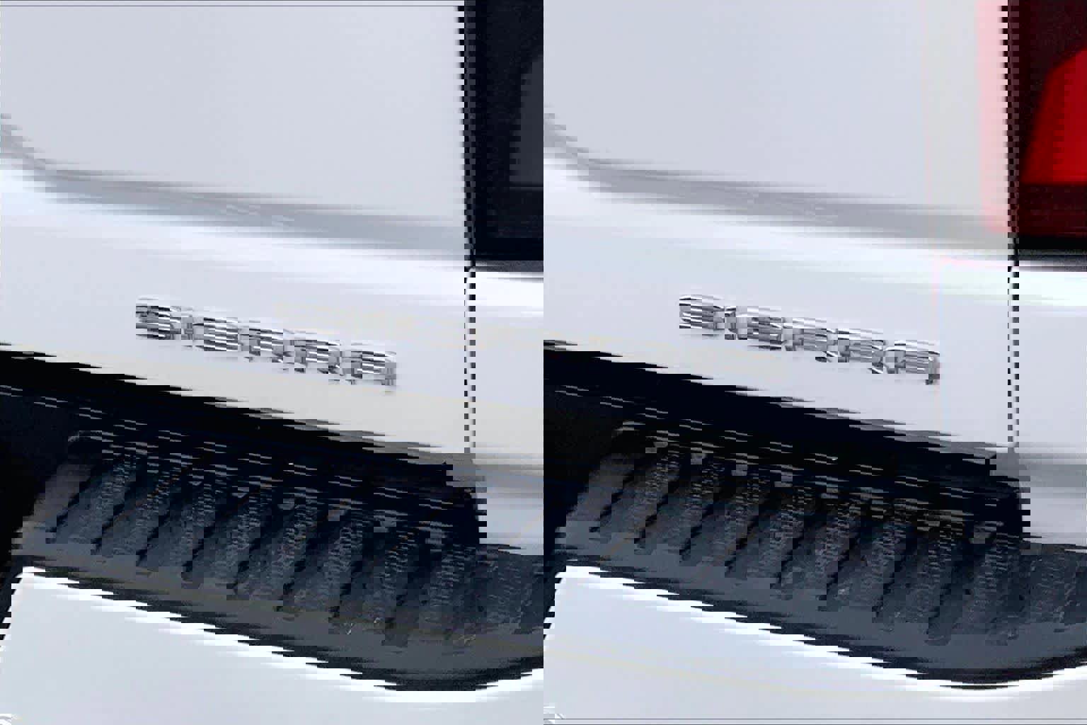 Used 2025 GMC Sierra 2500 Denali Ultimate image 28