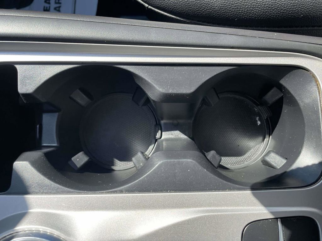 Certified 2024 Ford Explorer XLT image 18