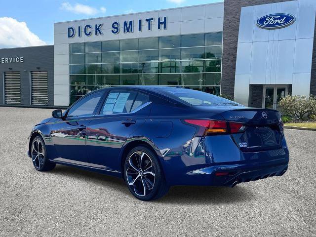 Used 2024 Nissan Altima 2.5 SR image 2