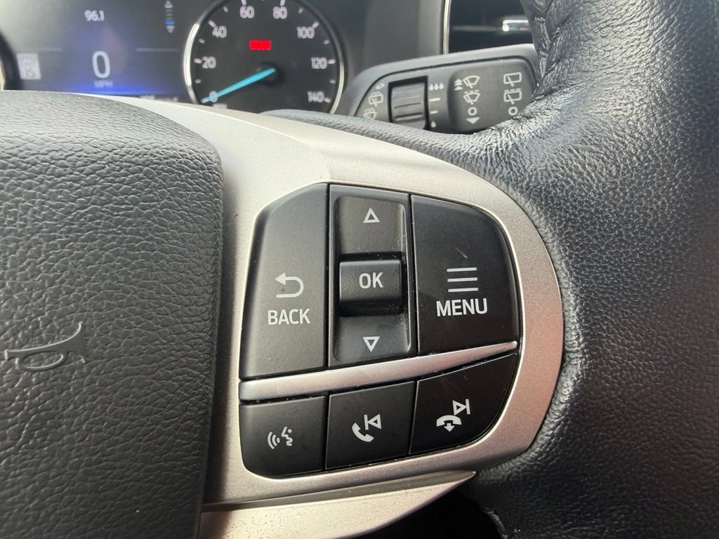 Certified 2022 Ford Explorer XLT w/ Equipment Group 202A AWD/4WD image 14
