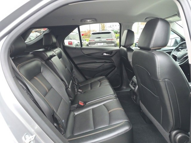 Used 2023 Chevrolet Equinox Premier image 17