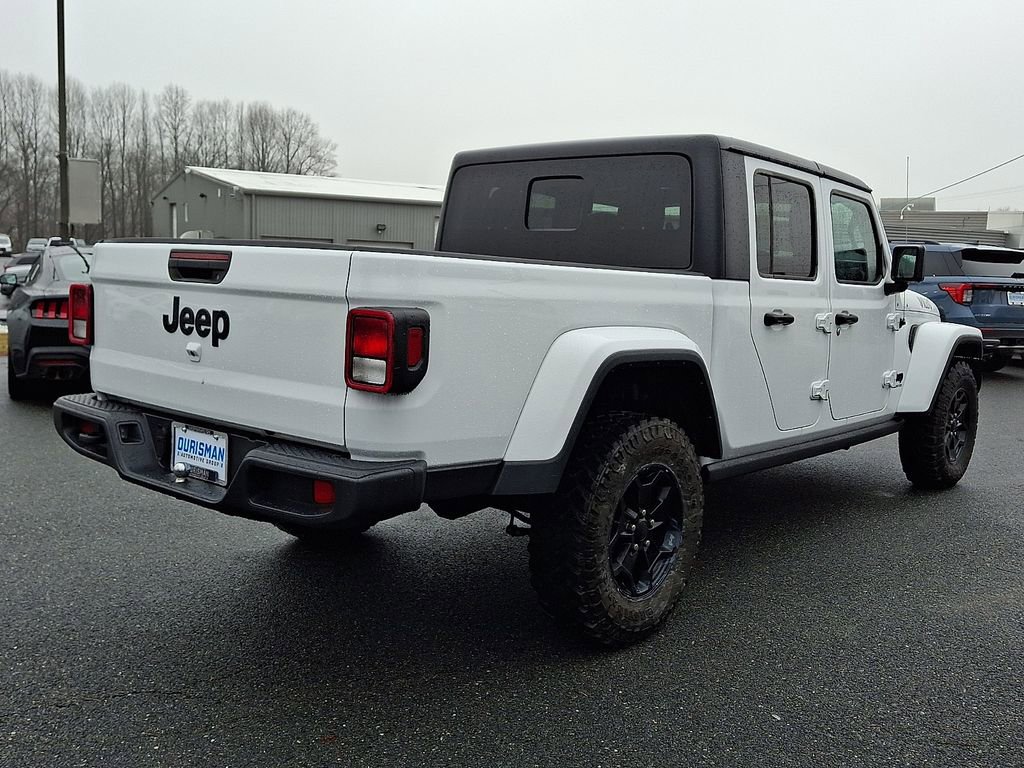 Used 2021 Jeep Gladiator Sport image 6