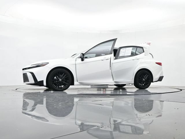 Used 2025 Toyota Camry SE FWD image 54