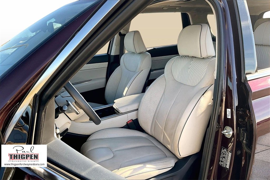 Used 2023 Hyundai Palisade Calligraphy w/ Cargo Package image 24