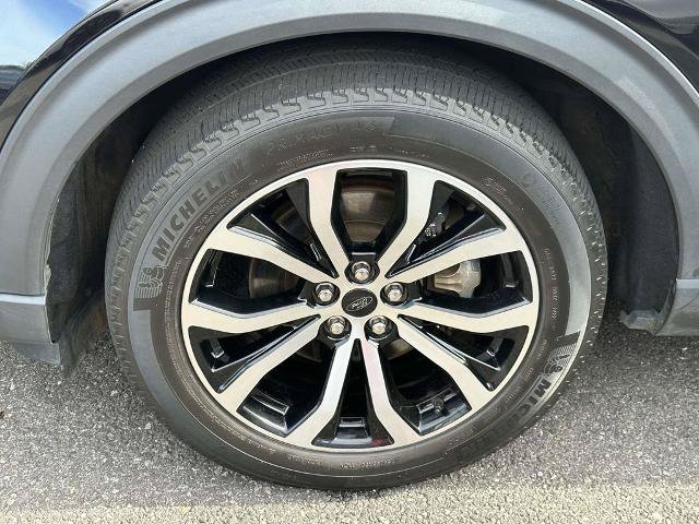 Certified 2022 Ford Explorer ST-Line w/ Class IV Trailer Tow Package AWD/4WD image 7