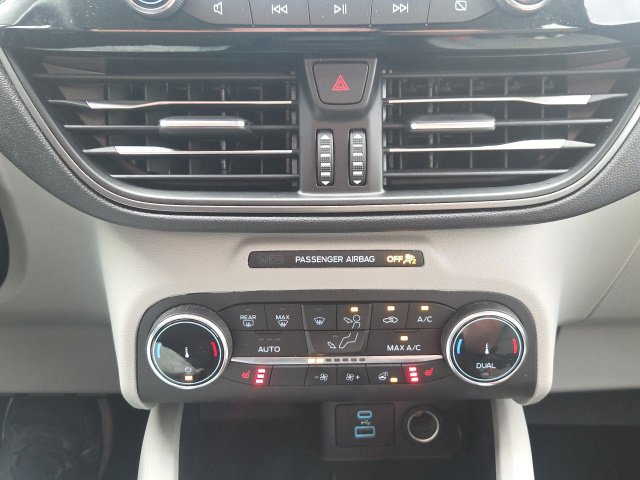 Certified 2023 Ford Escape Active w/ Cold Weather Package FWD image 33