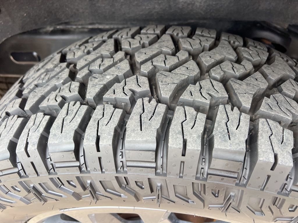 Used 2023 Toyota Sequoia Platinum AWD/4WD image 11