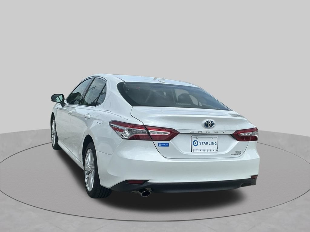 Used 2020 Toyota Camry XLE FWD image 8
