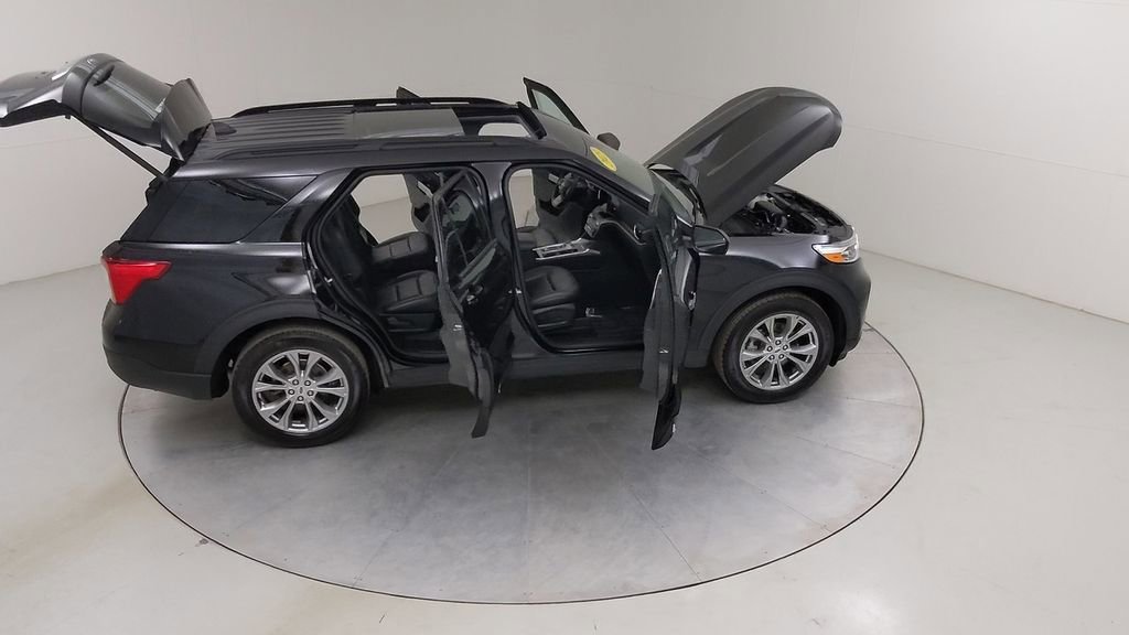 Certified 2023 Ford Explorer XLT w/ Equipment Group 202A image 51