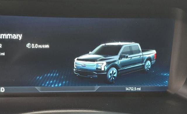 Certified 2024 Ford F150 Lightning Flash AWD/4WD image 5