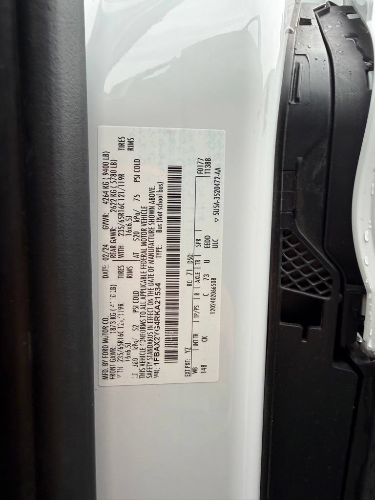 Certified 2024 Ford Transit 350 XLT RWD image 24