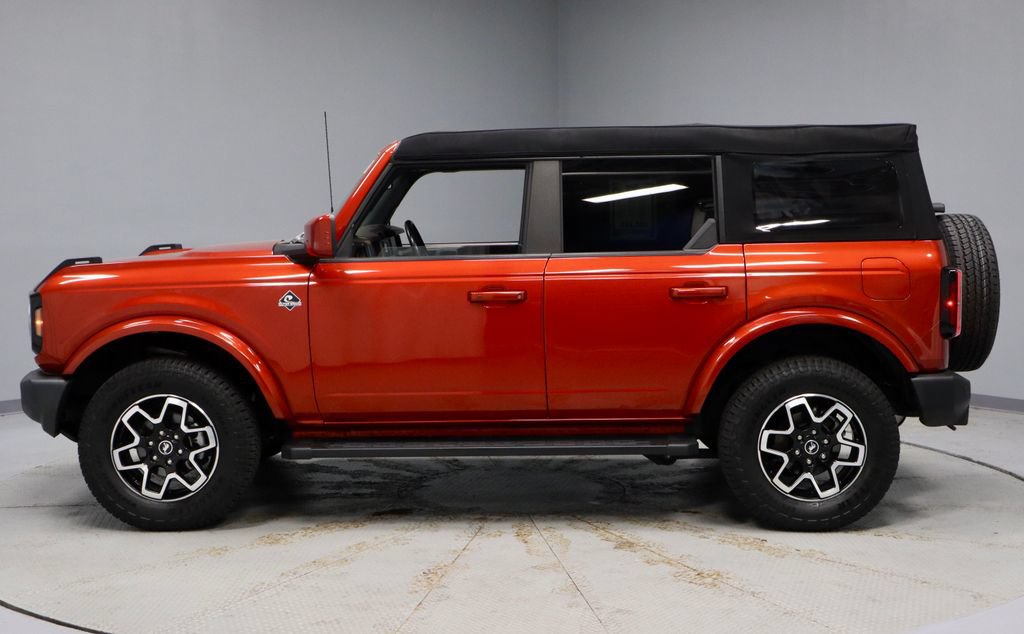 Certified 2023 Ford Bronco Outer Banks AWD/4WD image 8