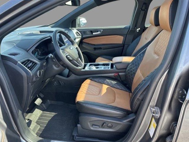 Certified 2024 Ford Edge Titanium w/ Titanium Elite Package AWD/4WD image 11