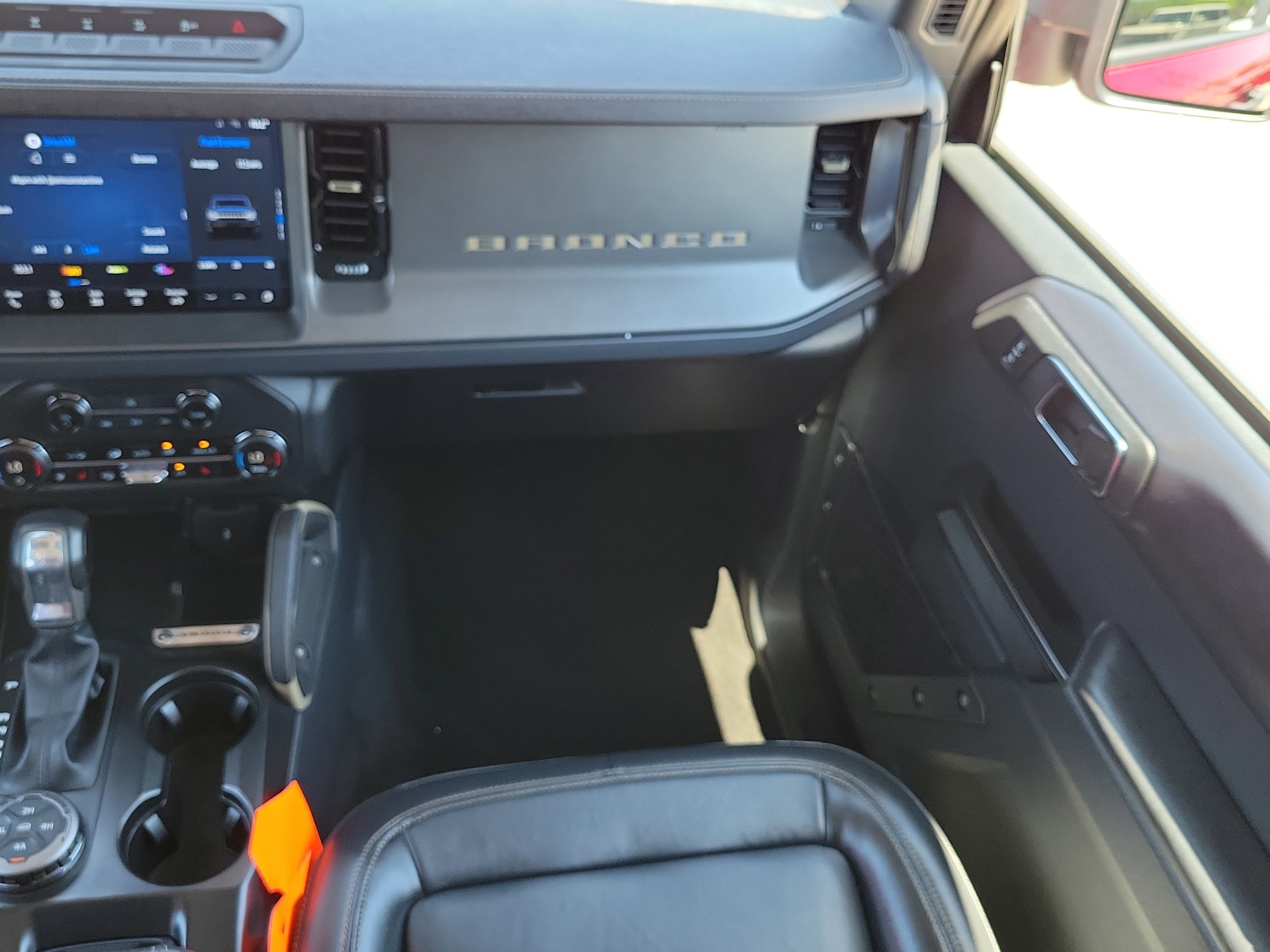 Certified 2025 Ford Bronco Badlands AWD/4WD image 15