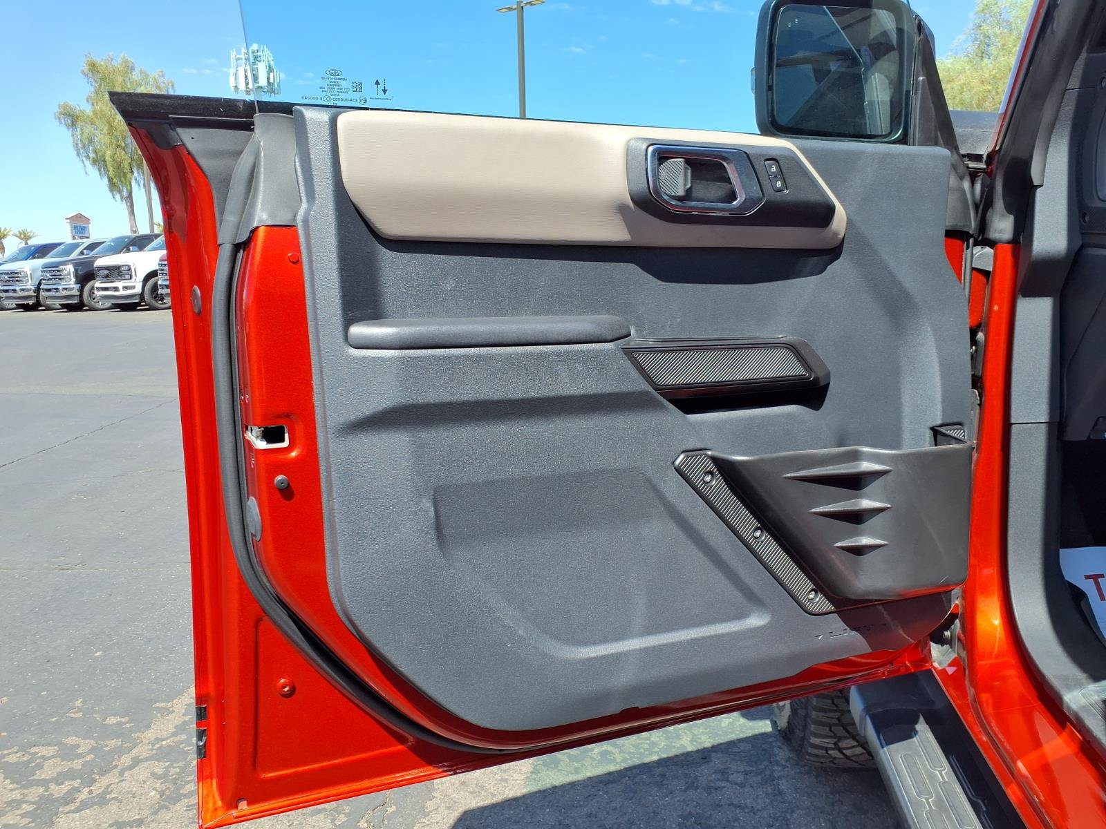 Certified 2024 Ford Bronco Wildtrak AWD/4WD image 21