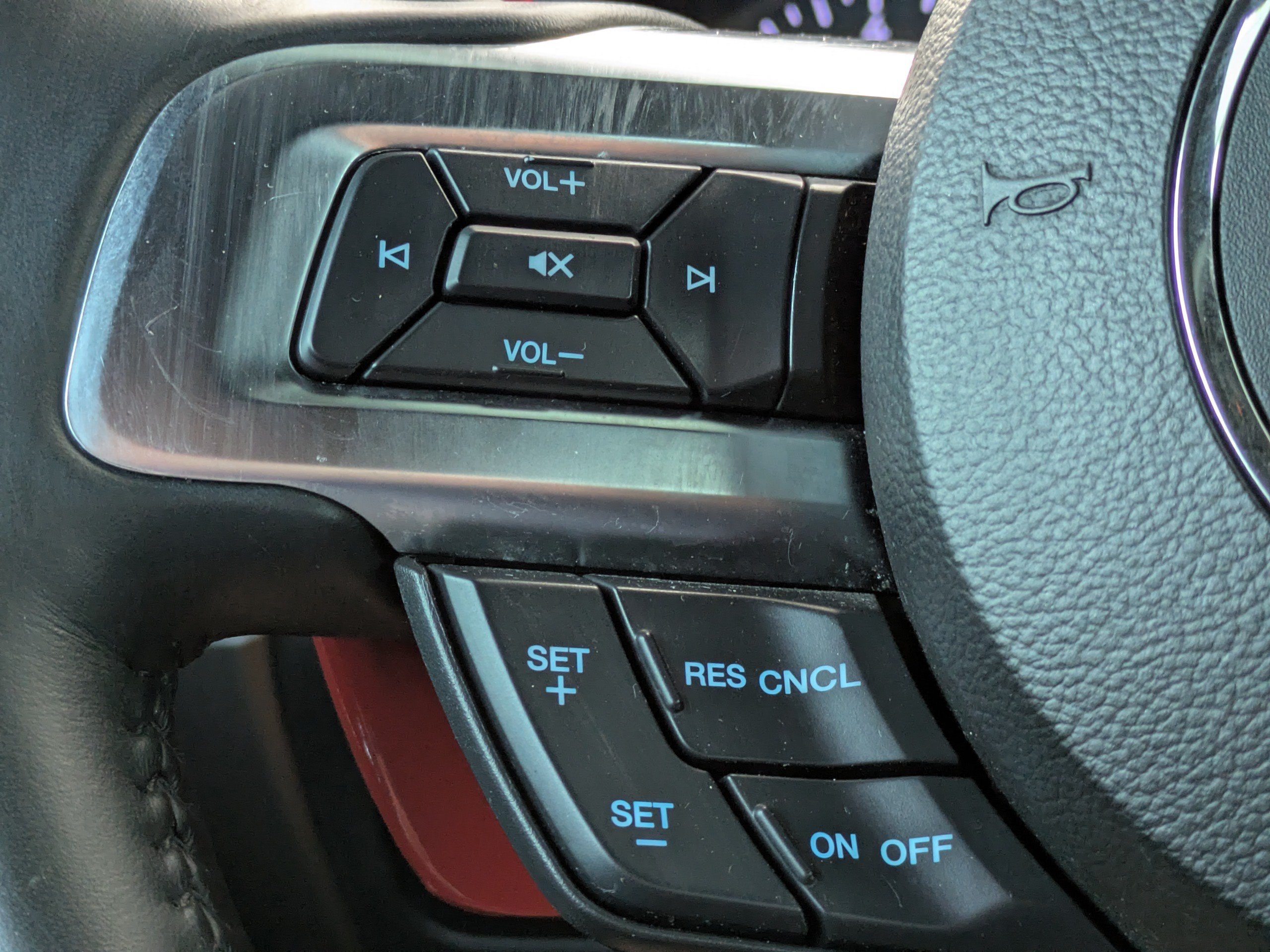 Certified 2020 Ford Mustang GT Premium RWD image 27