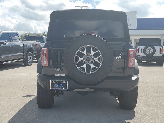 Certified 2022 Ford Bronco Badlands image 3