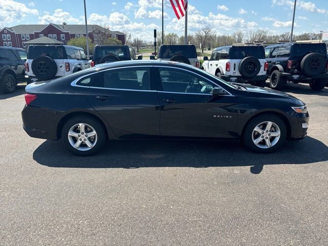 Used 2023 Chevrolet Malibu LT FWD image 5