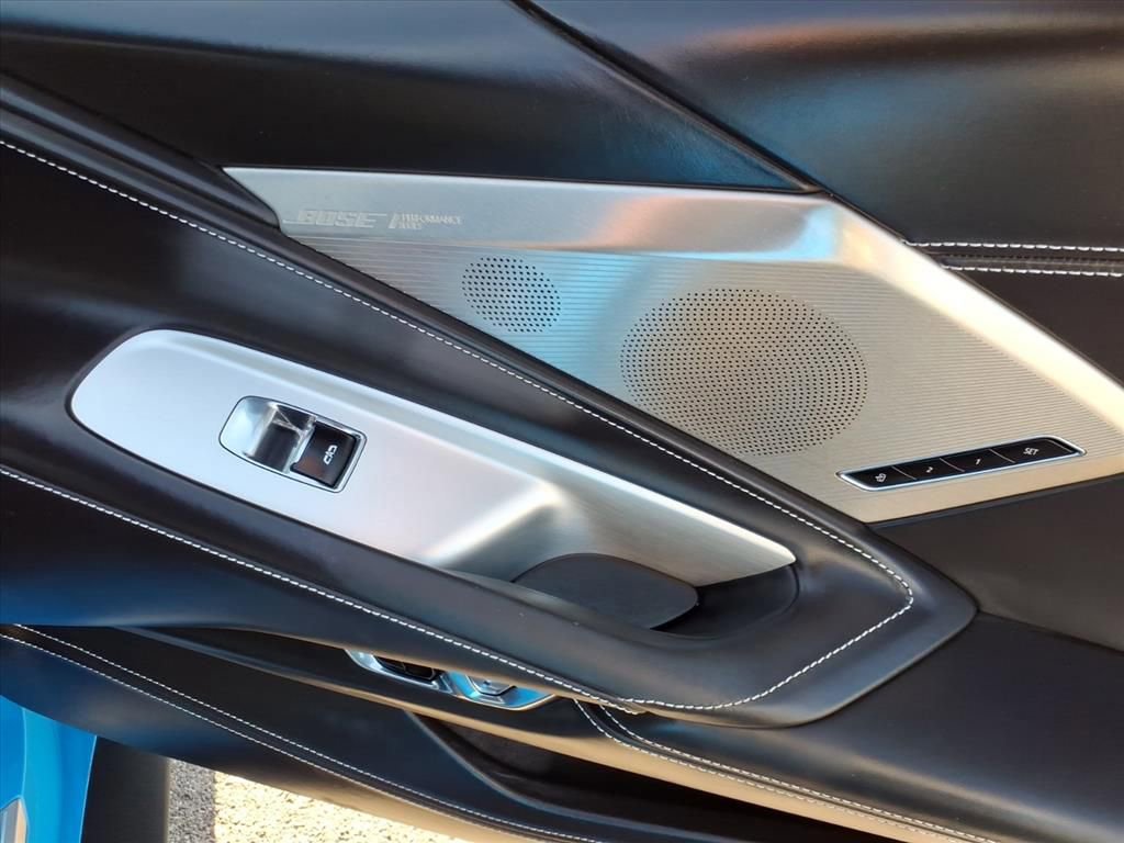 Used 2023 Chevrolet Corvette Stingray Premium Cpe w/ Z51 Performance Package image 12
