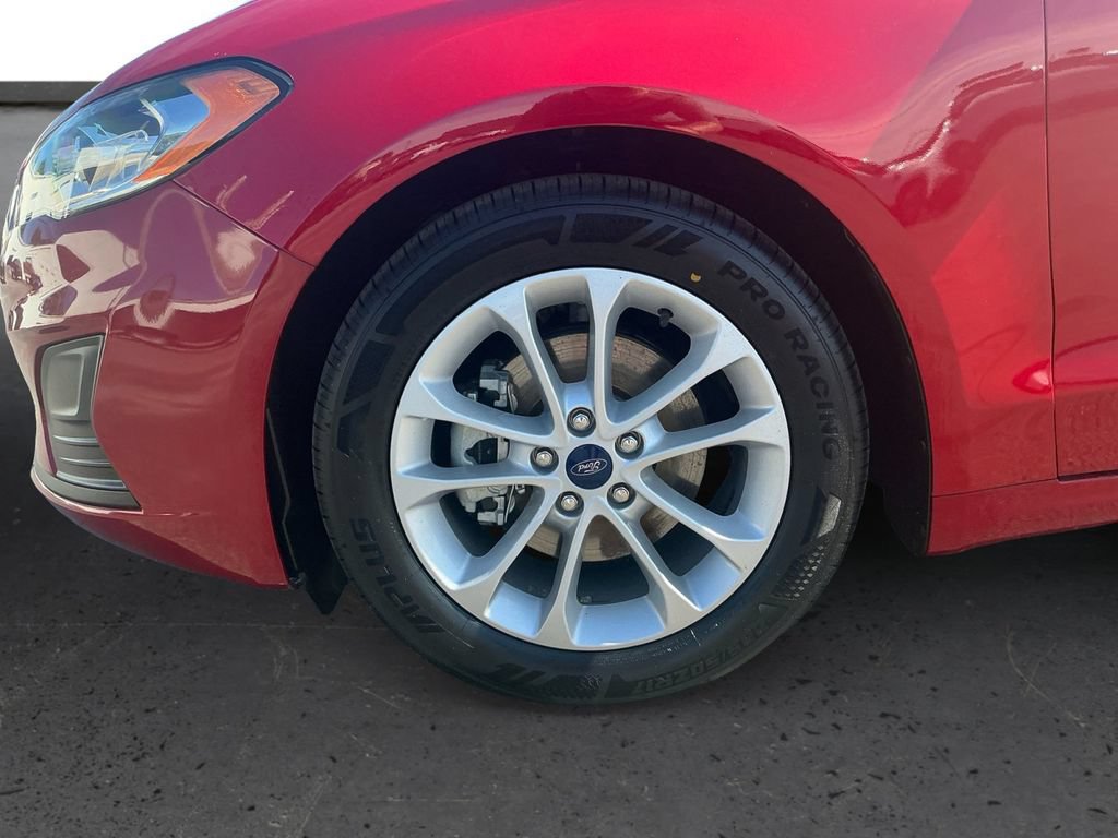 Certified 2020 Ford Fusion SE FWD image 13
