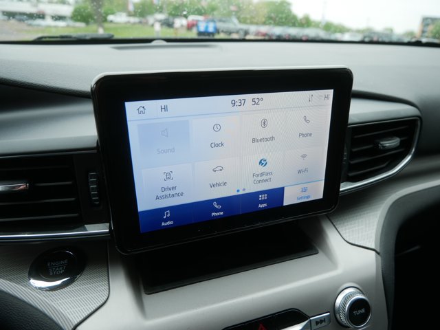 Certified 2023 Ford Explorer XLT w/ Equipment Group 202A AWD/4WD image 30