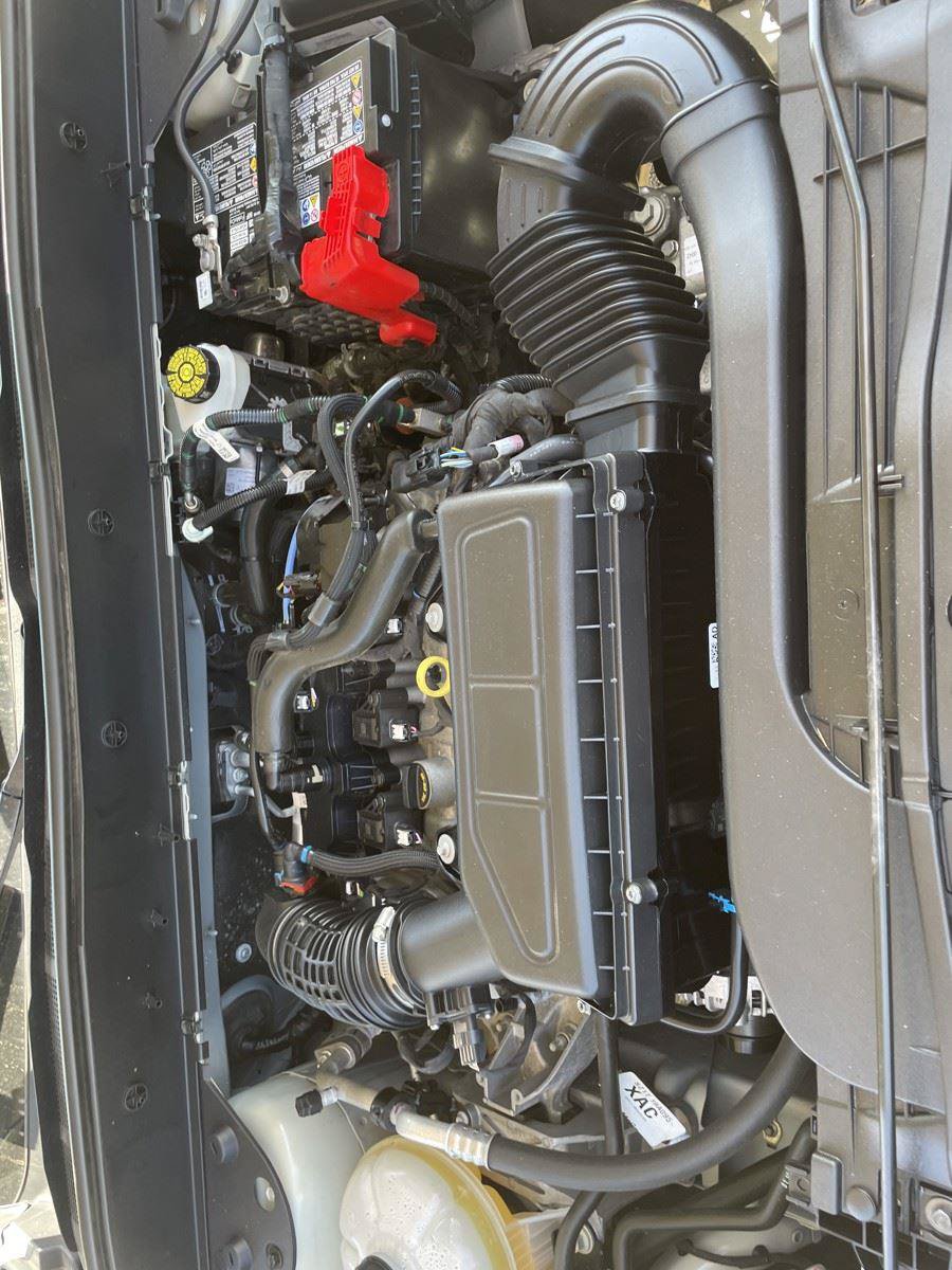 Certified 2025 Ford Bronco Sport Outer Banks w/ Outer Banks Tech Package+ AWD/4WD image 29
