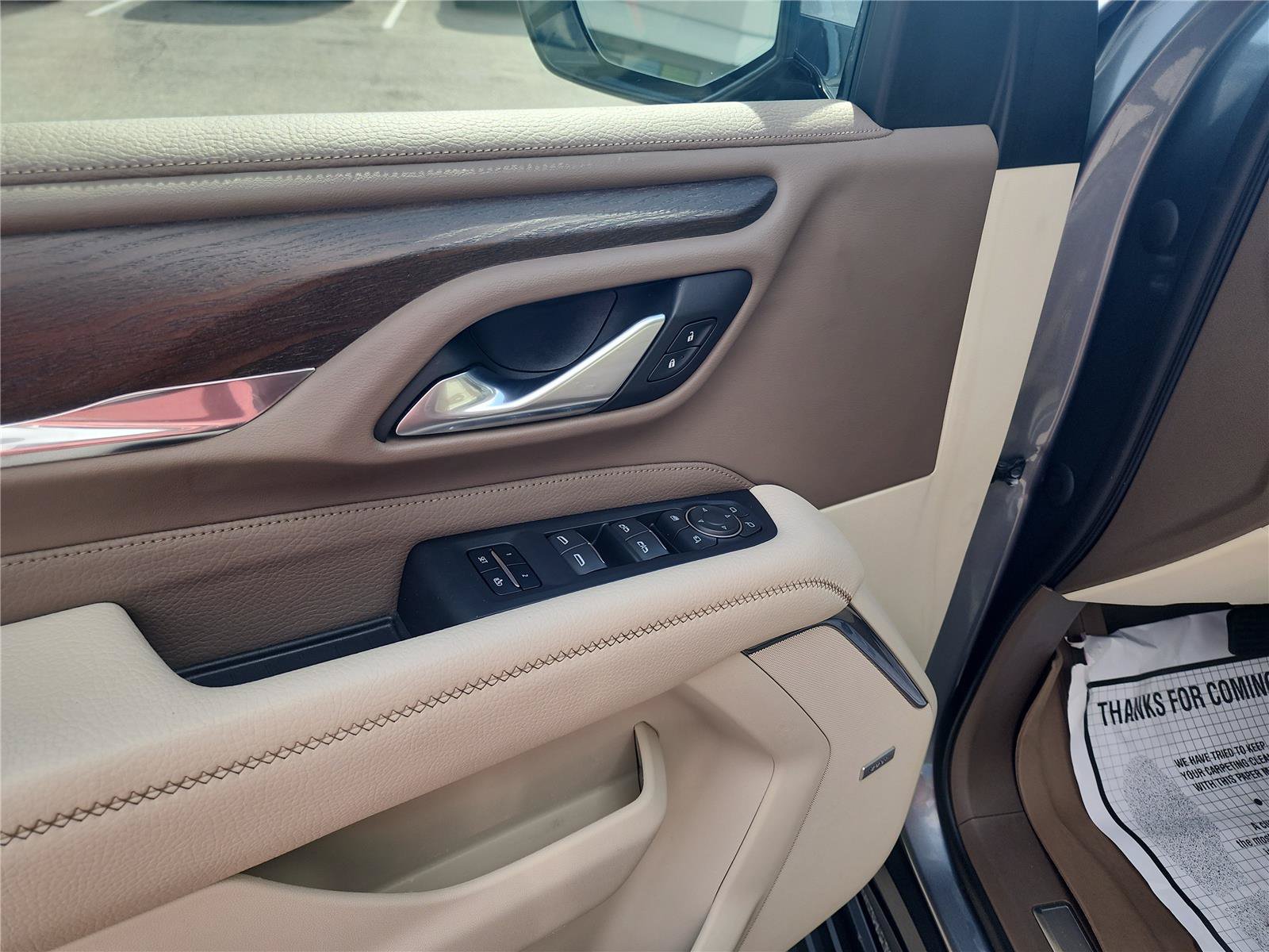 Used 2022 GMC Yukon XL Denali RWD image 17