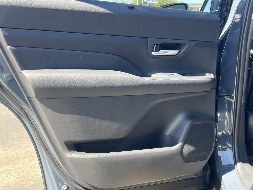 Used 2024 Toyota Grand Highlander AWD image 27
