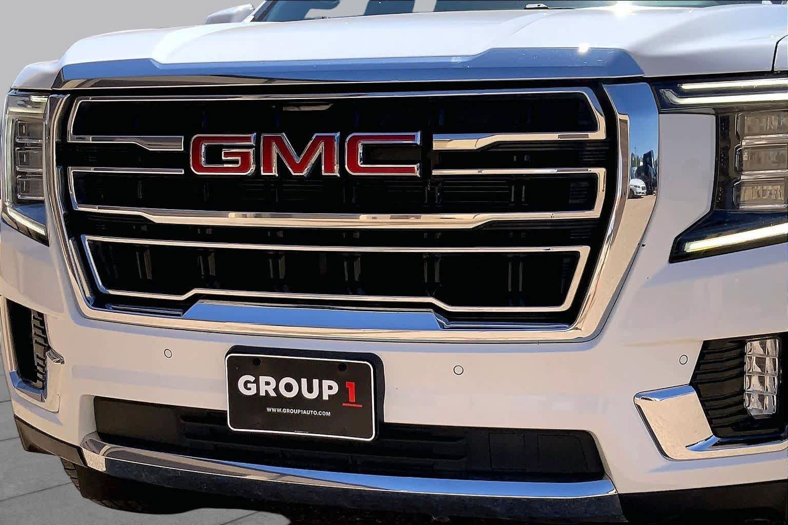 Used 2023 GMC Yukon SLT AWD/4WD image 30