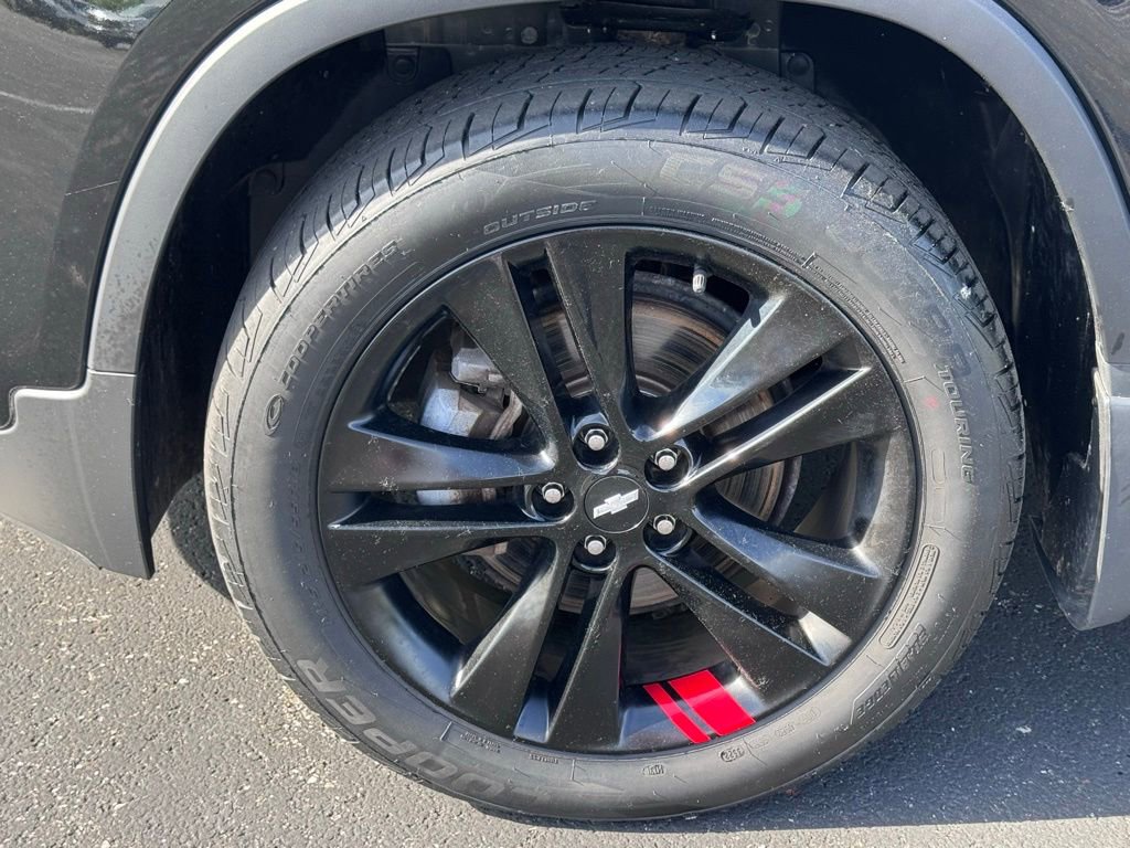Used 2018 Chevrolet Trax LT w/ Redline Edition AWD/4WD image 43