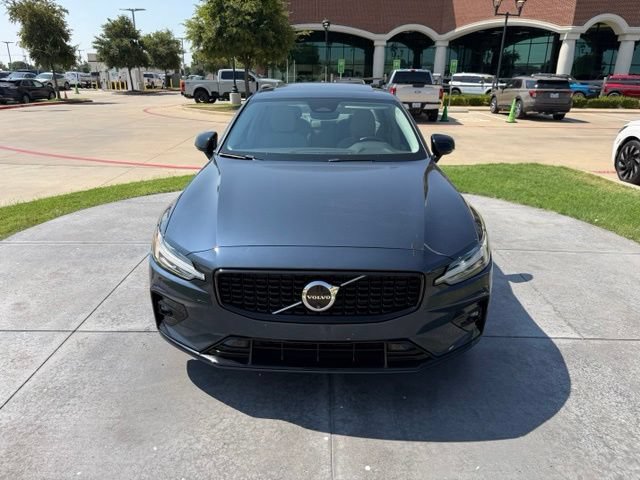 Used 2024 Volvo S60 B5 Plus AWD/4WD image 2
