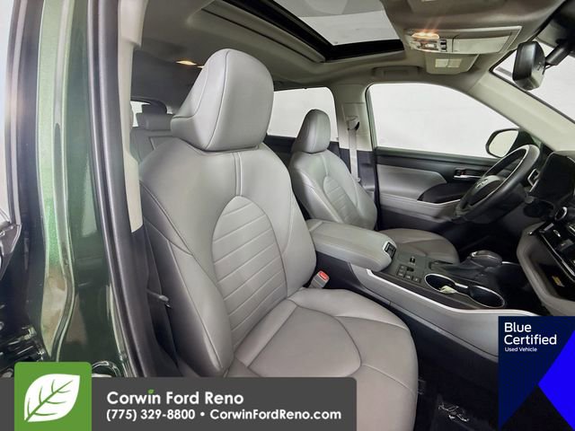 Used 2023 Toyota Highlander XLE AWD/4WD image 33