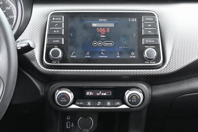 Used 2018 Nissan Kicks SV image 26