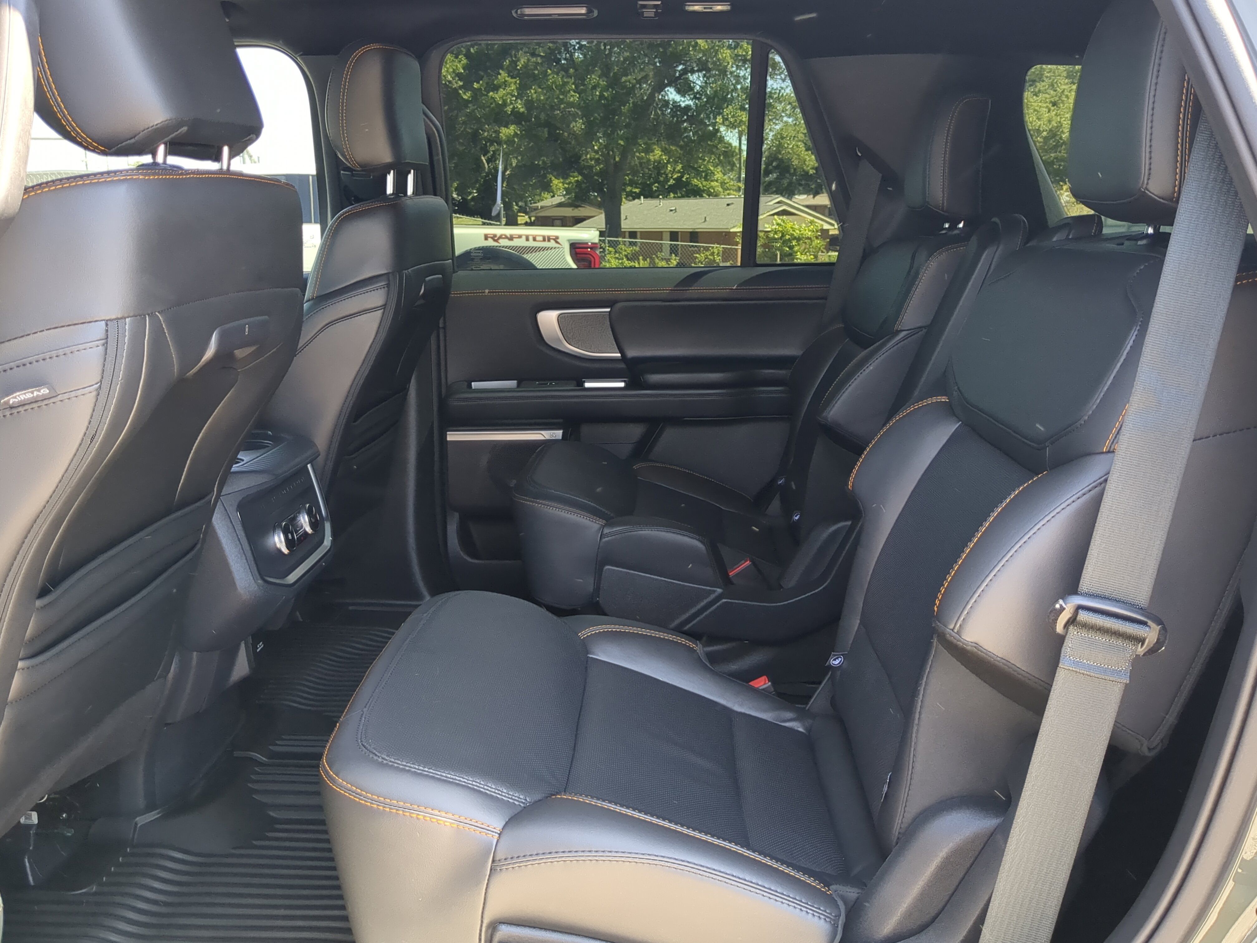 Certified 2025 Ford Expedition Tremor AWD/4WD image 12