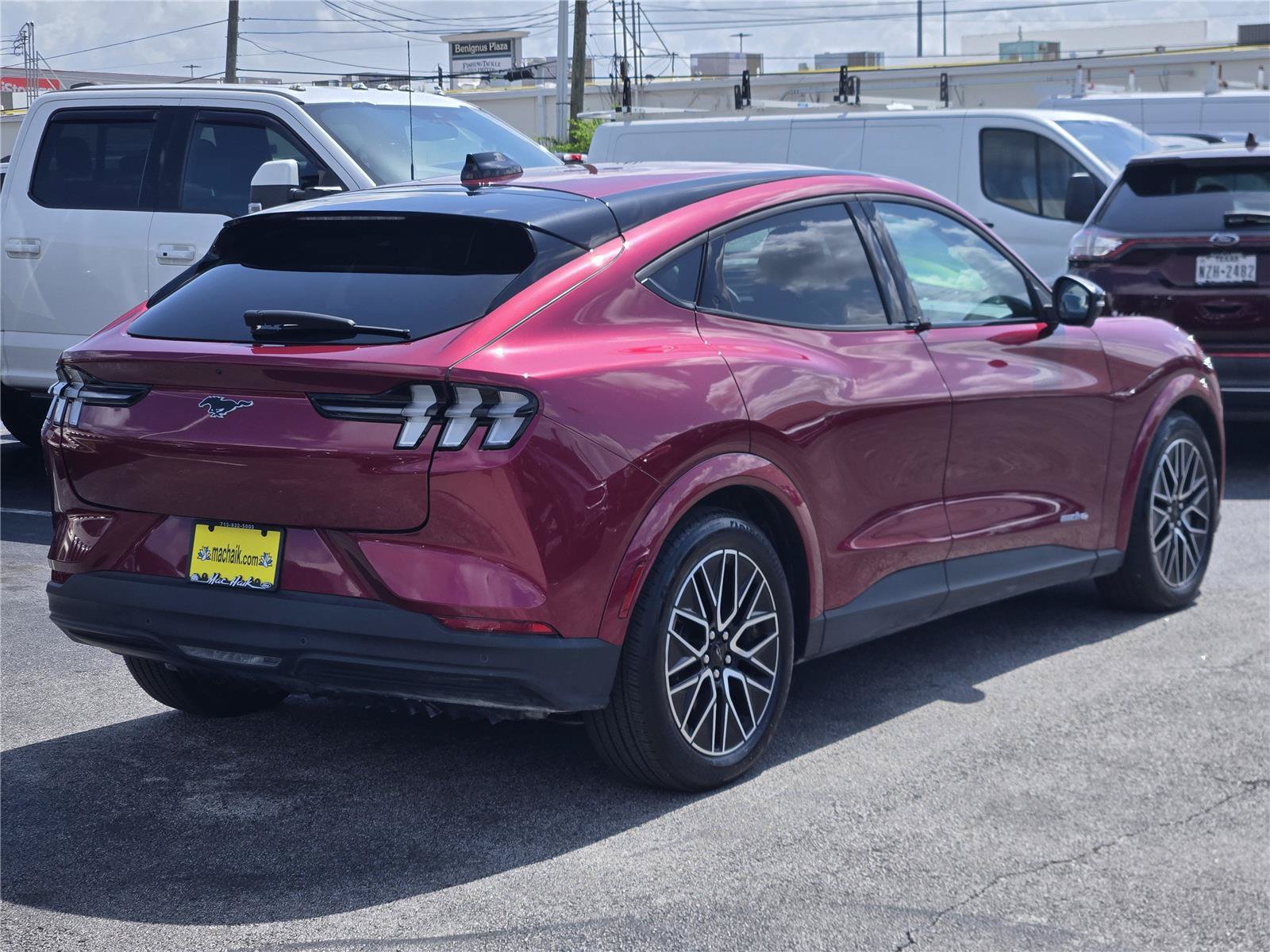 Certified 2025 Ford Mustang Mach-E Premium AWD/4WD image 8