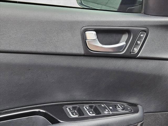 Used 2019 Kia Optima SX image 27