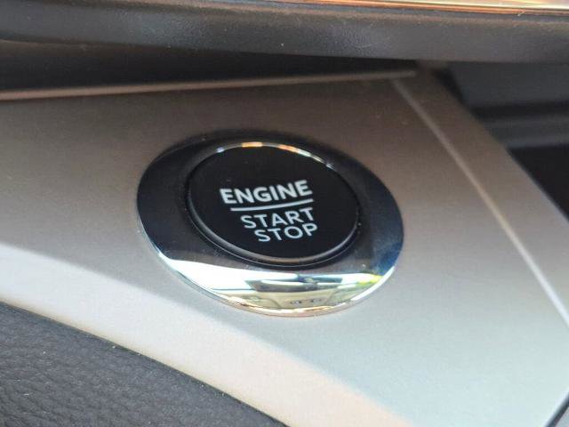 Certified 2024 Ford Explorer XLT w/ Equipment Group 202A image 30